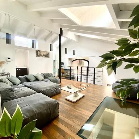 Luxury Industrial Apt Vicino Al Centro Con Garage Brescia Dış mekan fotoğraf