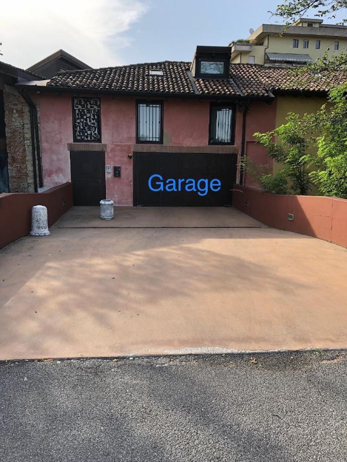 Luxury Industrial Apt Vicino Al Centro Con Garage Brescia Dış mekan fotoğraf